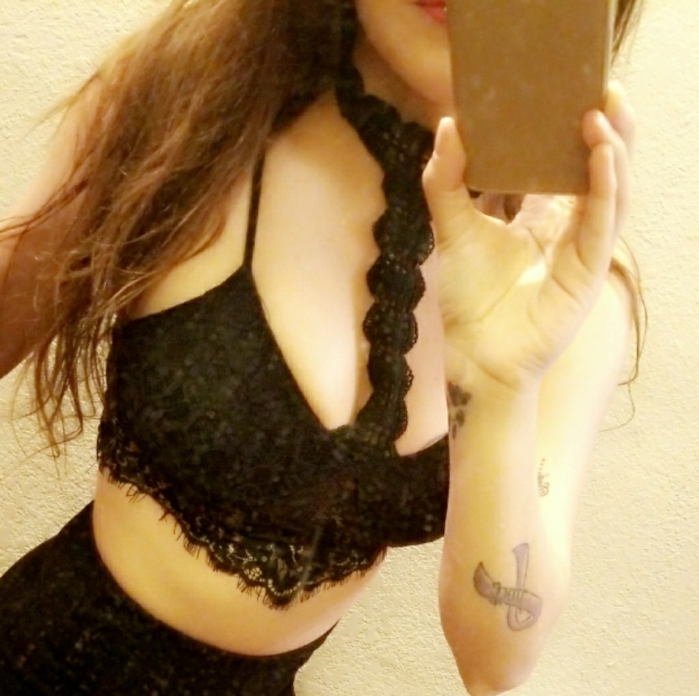 Ladies crop top